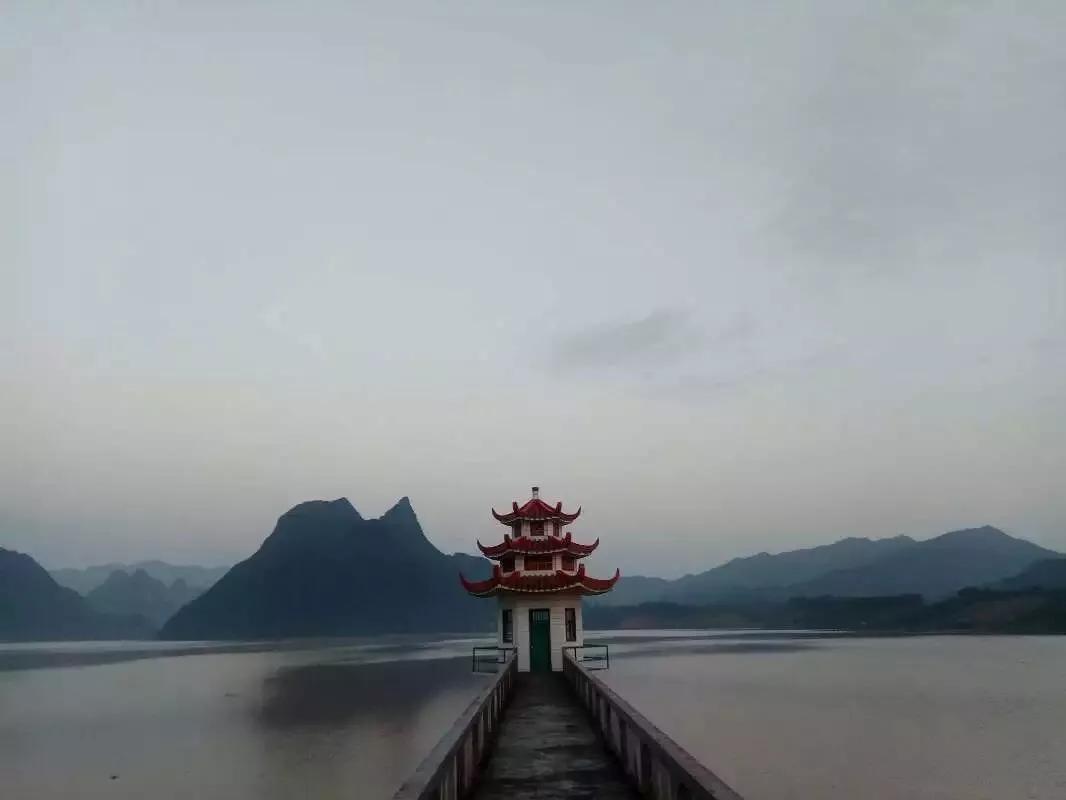 过了半辈子的人,或许你也会这么想