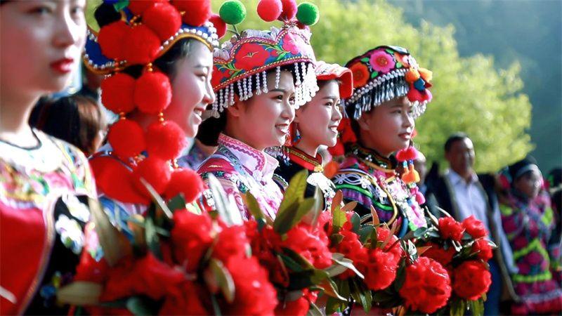美在大姚丨插花节，彝家人的浪漫情诗-图4