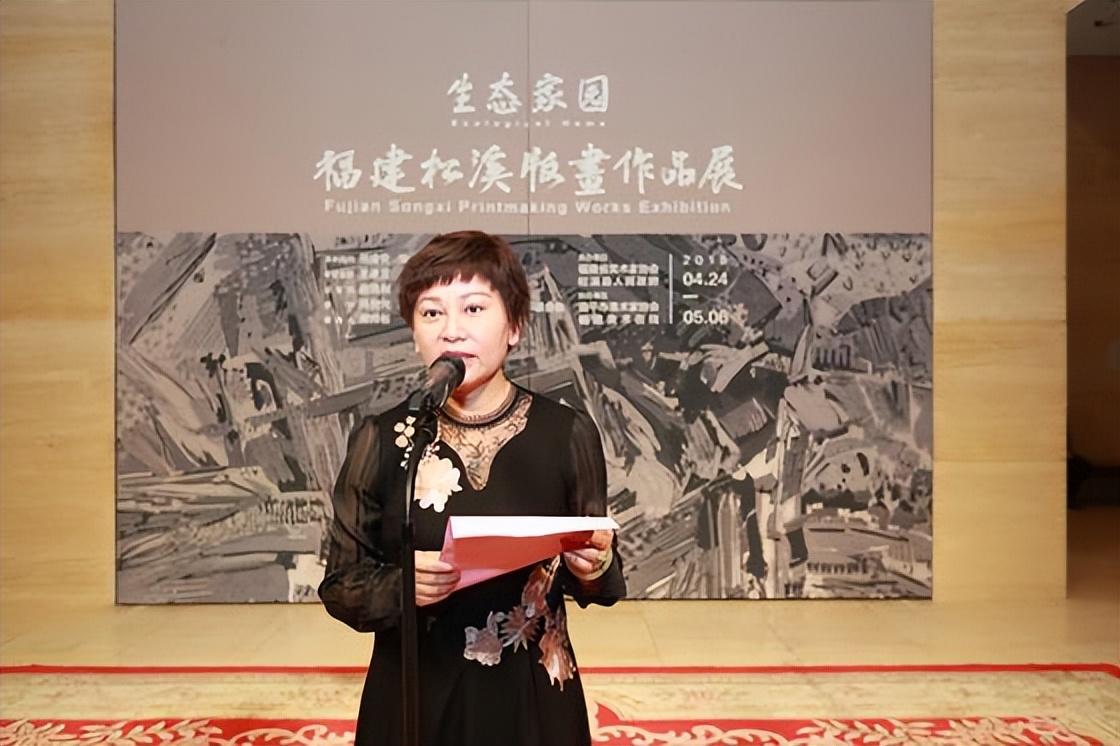 2022年貌美女副市长落马，狂贪2000万 五年政绩倒数第一却接连升官-图4