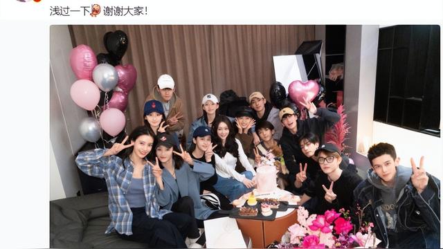 Angelababy34岁生日宴，暴露了娱乐圈“人走茶凉”的真面目！-图1