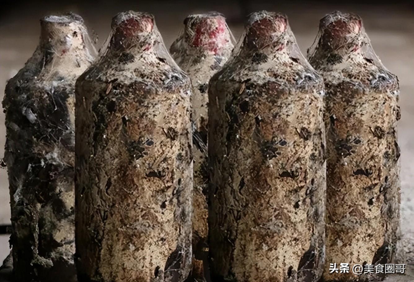 被315曝光的假酒清单，这两种酒赫然在列，喜欢喝酒的趁早了解-图2