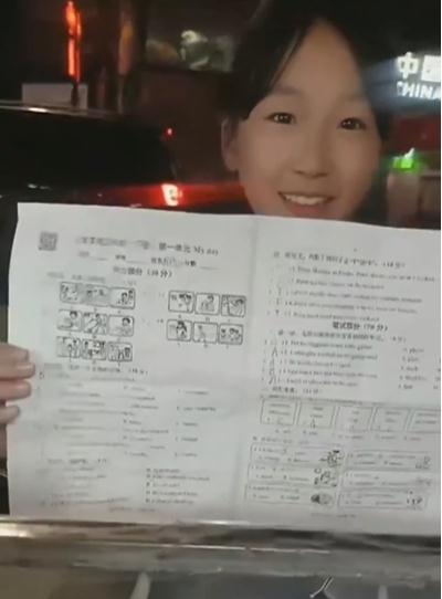 这家凉皮摊前，全是100分！-图3